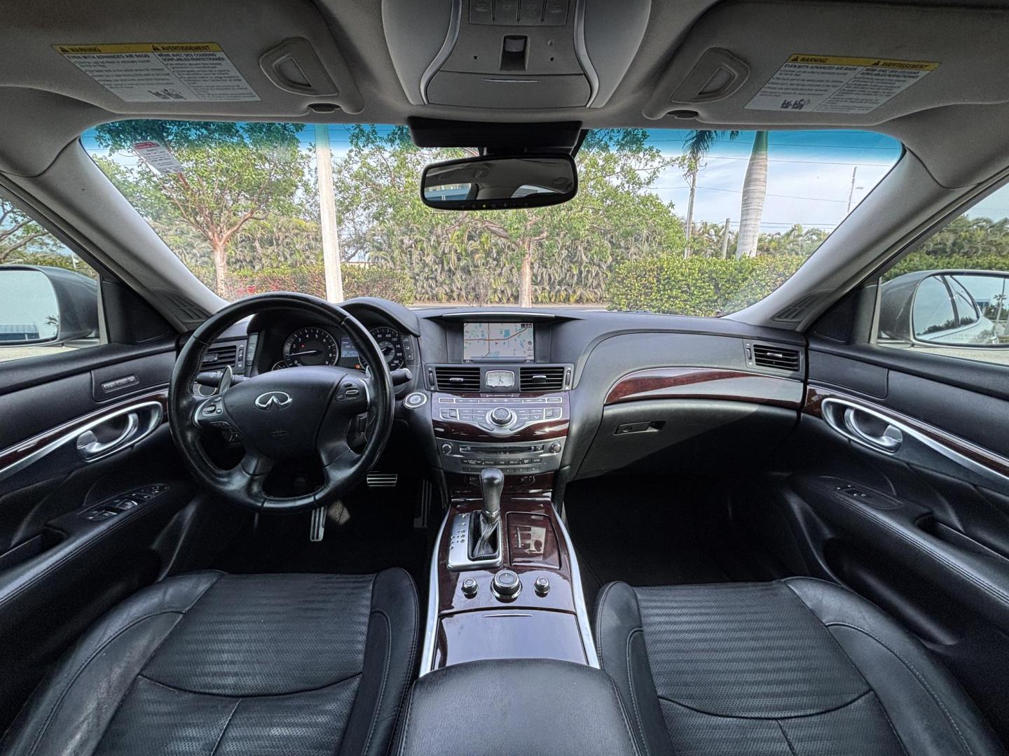 2012 GREY /Grey Leather INFINITI M37 (JN1BY1AP3CM) with an 3.7L engine, Automatic transmission, located at 11170 Summerlin Square Dr., Fort Myers Beach, FL, 33931, (239) 999-7777, 26.493546, -81.941628 - Photo#9