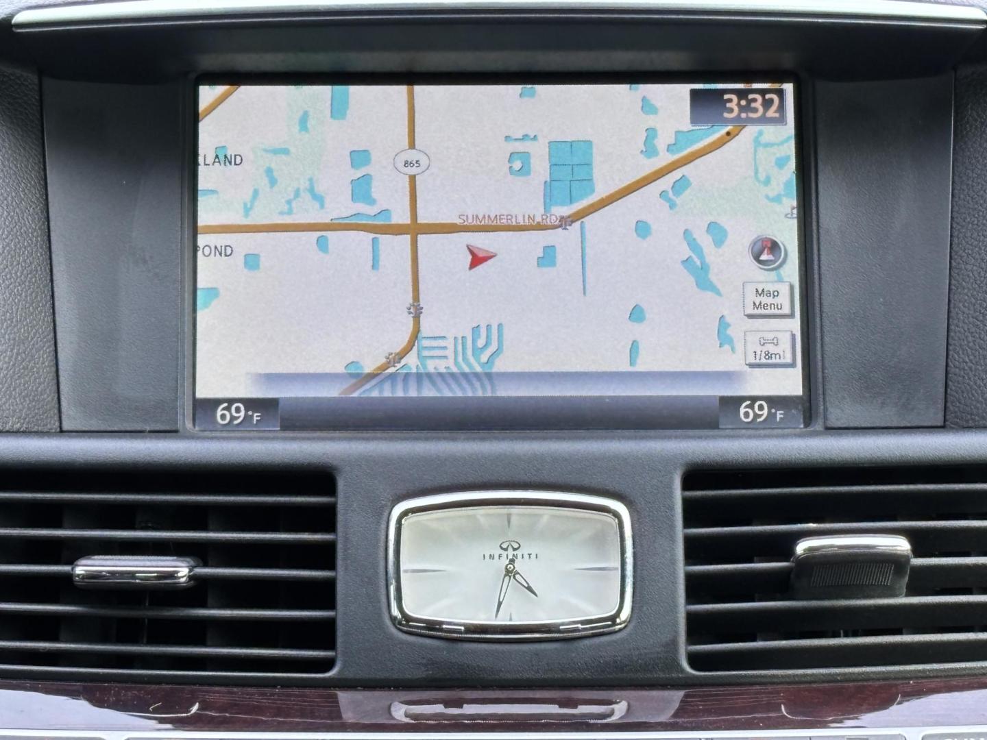 2012 GREY /Grey Leather INFINITI M37 (JN1BY1AP3CM) with an 3.7L engine, Automatic transmission, located at 11170 Summerlin Square Dr., Fort Myers Beach, FL, 33931, (239) 999-7777, 26.493546, -81.941628 - Photo#20