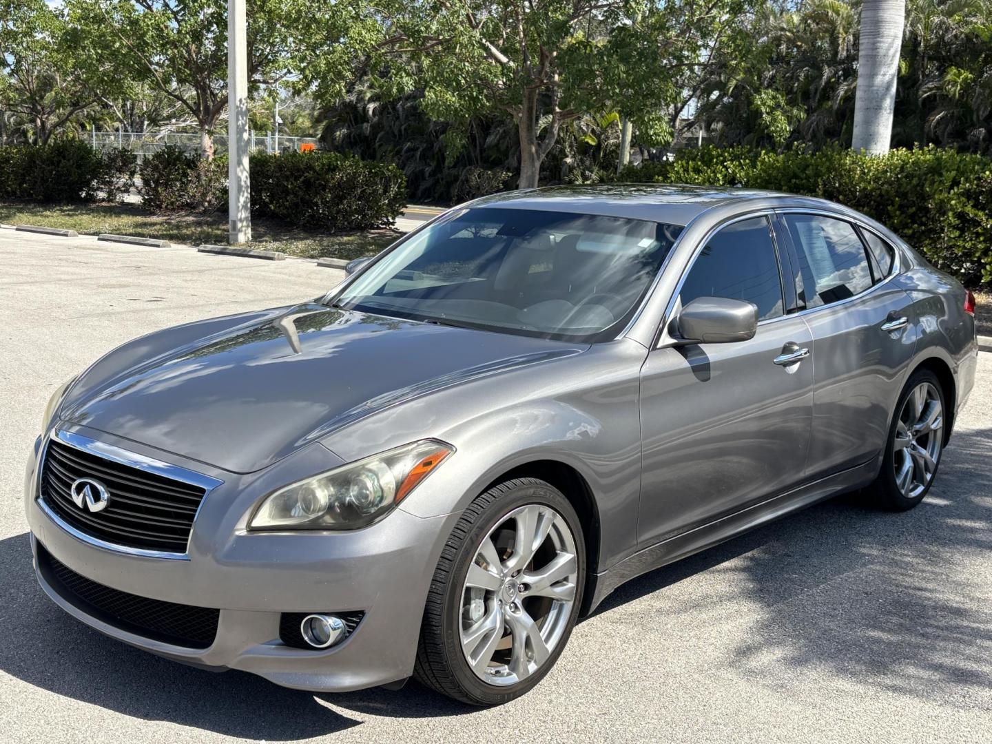 2012 GREY /Grey Leather INFINITI M37 (JN1BY1AP3CM) with an 3.7L engine, Automatic transmission, located at 11170 Summerlin Square Dr., Fort Myers Beach, FL, 33931, (239) 999-7777, 26.493546, -81.941628 - Photo#0