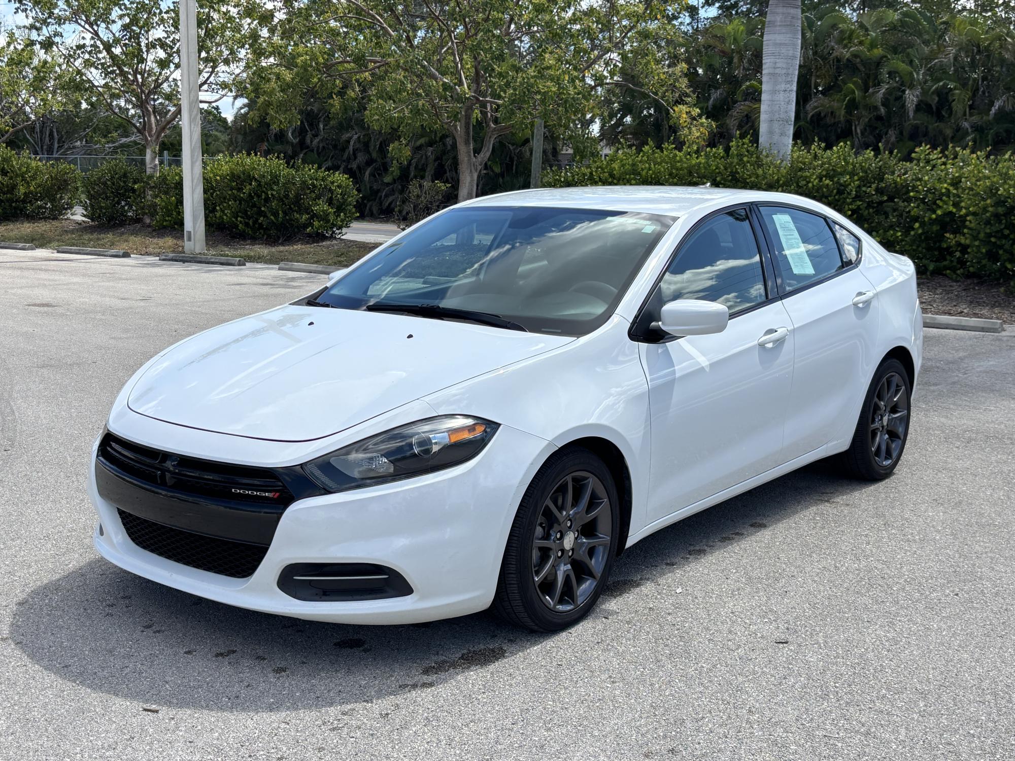 photo of 2016 Dodge Dart SE