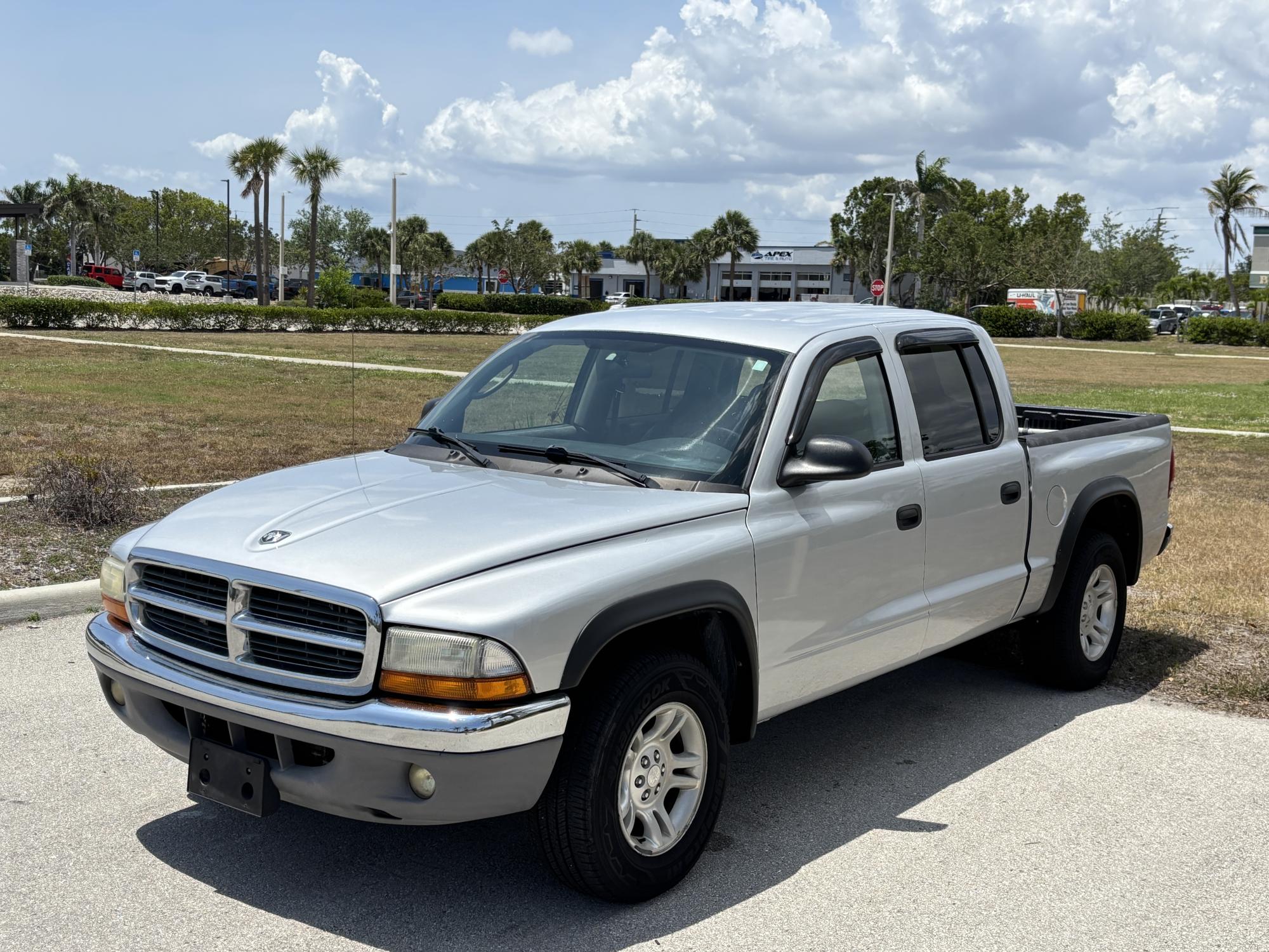 2004 Dodge Dakota SLT Plus Quad Cab 2WD