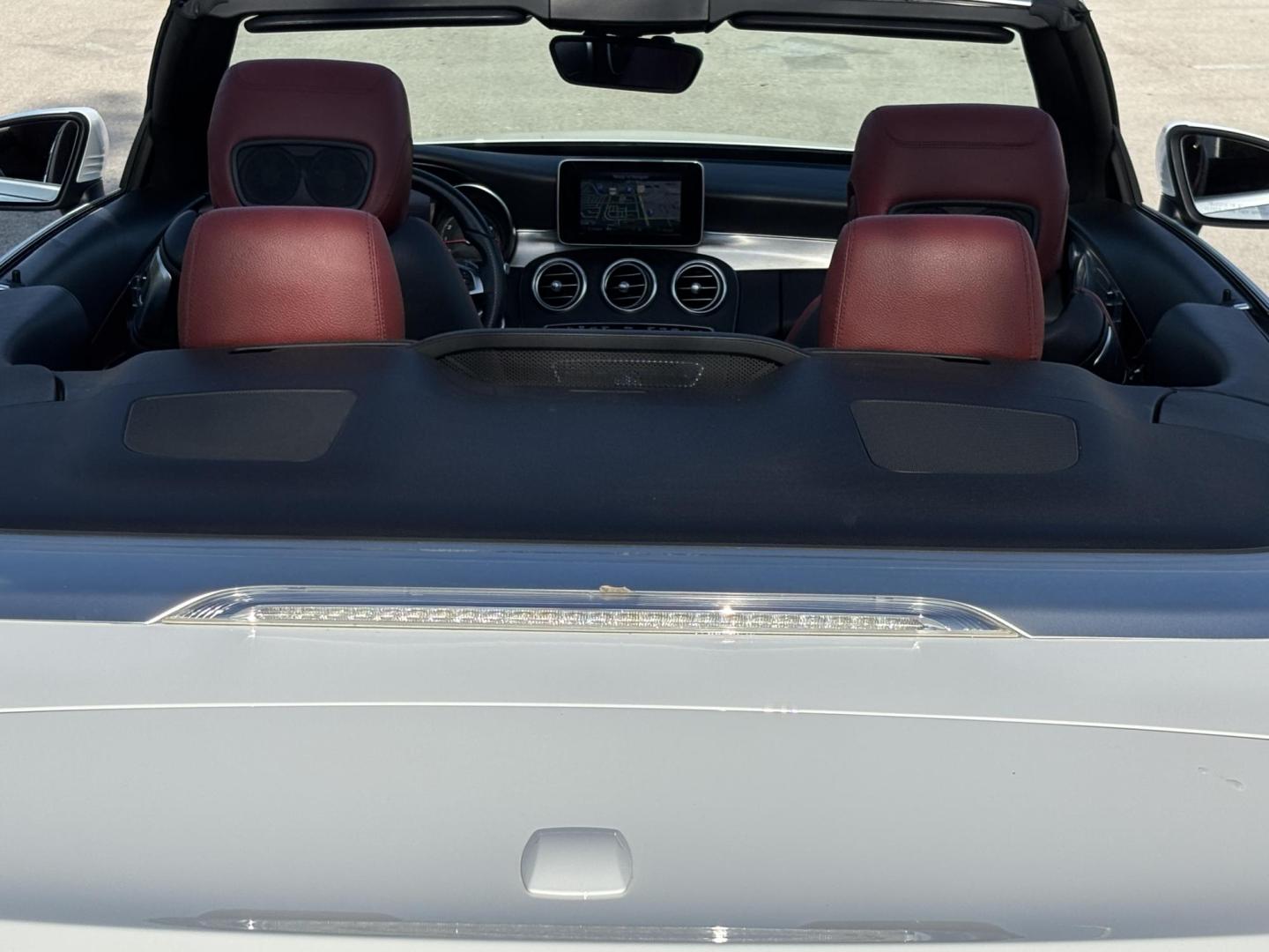 2018 WHITE /CRANBERRY RED Mercedes-Benz C-Class C300 Coupe (WDDWK4JB3JF) with an 2.0L L4 DOHC 16V TURBO engine, 7A transmission, located at 11170 Summerlin Square Dr., Fort Myers Beach, FL, 33931, (239) 999-7777, 26.493546, -81.941628 - Photo#26