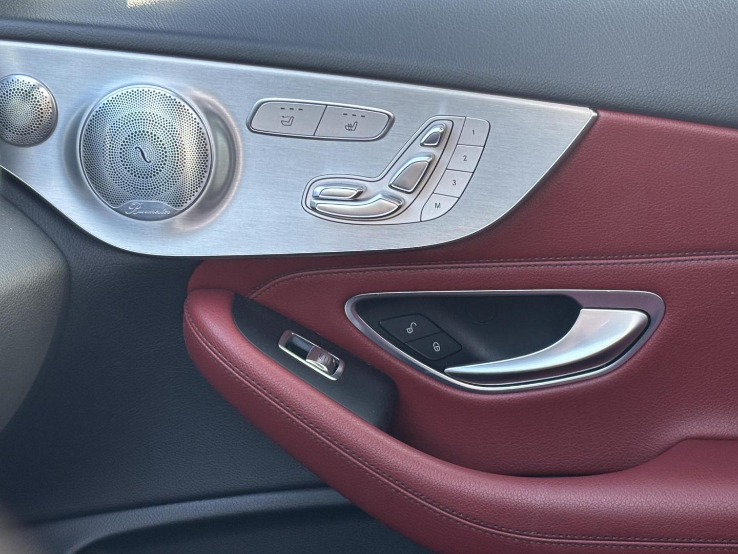 2018 WHITE /CRANBERRY RED Mercedes-Benz C-Class C300 Coupe (WDDWK4JB3JF) with an 2.0L L4 DOHC 16V TURBO engine, 7A transmission, located at 11170 Summerlin Square Dr., Fort Myers Beach, FL, 33931, (239) 999-7777, 26.493546, -81.941628 - Photo#20