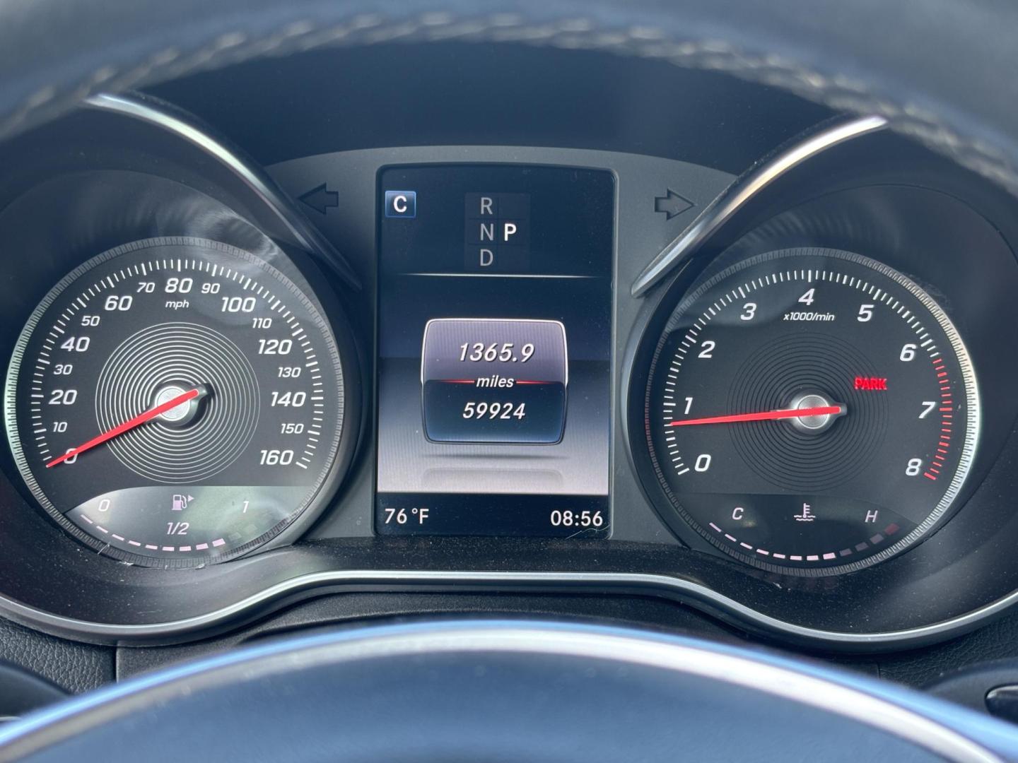 2018 WHITE /CRANBERRY RED Mercedes-Benz C-Class C300 Coupe (WDDWK4JB3JF) with an 2.0L L4 DOHC 16V TURBO engine, 7A transmission, located at 11170 Summerlin Square Dr., Fort Myers Beach, FL, 33931, (239) 999-7777, 26.493546, -81.941628 - Photo#41