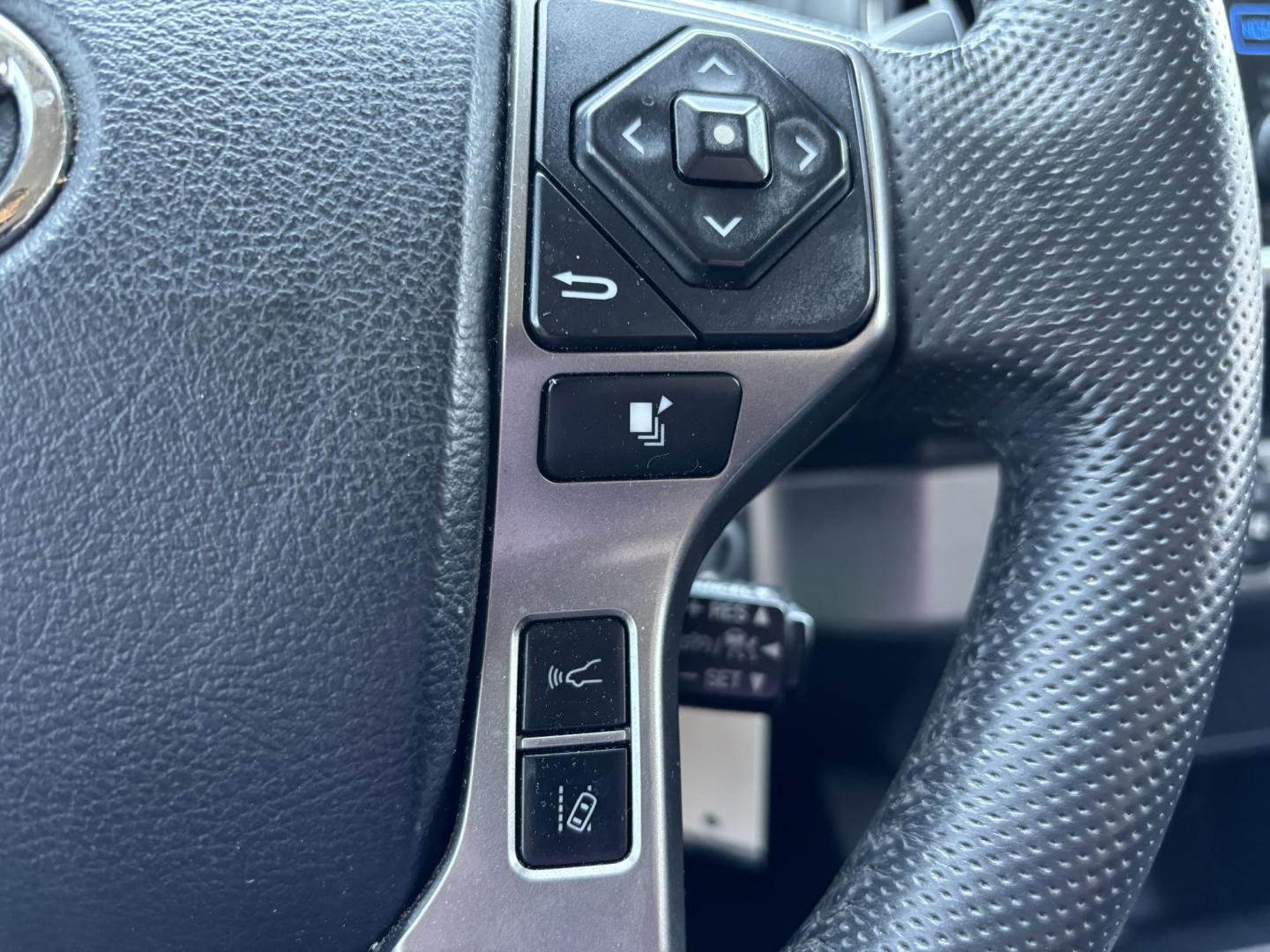 2019 BLACK Toyota Tacoma SR5 Double Cab Long Bed I4 6AT 2WD (5TFAX5GN5KX) with an 2.7L L4 DOHC 16V engine, 6A transmission, located at 11170 Summerlin Square Dr., Fort Myers Beach, FL, 33931, (239) 999-7777, 26.493546, -81.941628 - Photo#16