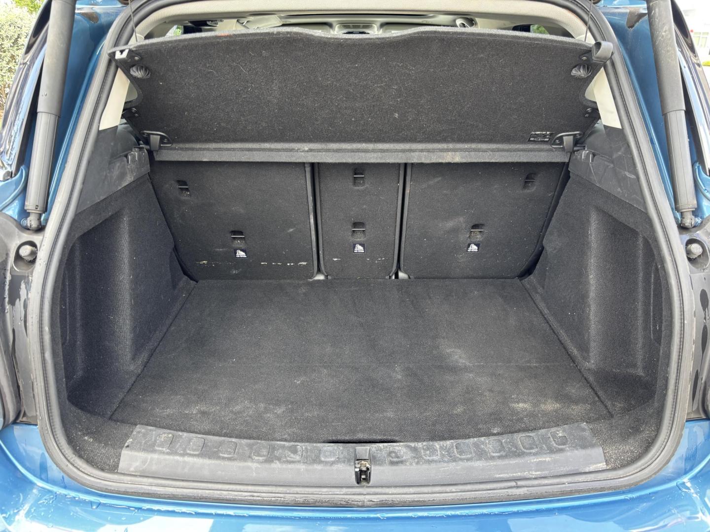 2017 BLUE /BLACK Mini Countryman Base (WMZYS7C38H3) with an 1.6L L4 DOHC 16V TURBO engine, located at 11170 Summerlin Square Dr., Fort Myers Beach, FL, 33931, (239) 999-7777, 26.493546, -81.941628 - 2 Owner No Damage No Accident Carfax Certified Prior Pre Owned Maintenance inspection completed Battery/charging system checked No-start/hard start condition checked - Photo#35