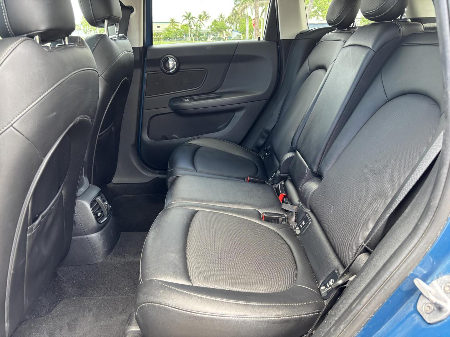 2017 BLUE /BLACK Mini Countryman Base (WMZYS7C38H3) with an 1.6L L4 DOHC 16V TURBO engine, located at 11170 Summerlin Square Dr., Fort Myers Beach, FL, 33931, (239) 999-7777, 26.493546, -81.941628 - 2 Owner No Damage No Accident Carfax Certified Prior Pre Owned Maintenance inspection completed Battery/charging system checked No-start/hard start condition checked - Photo#15