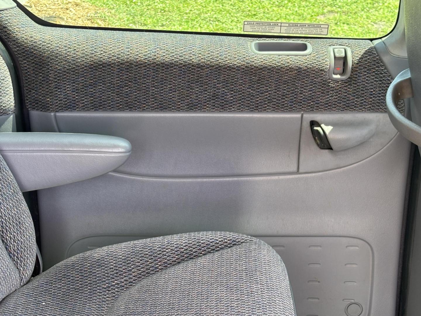 1996 PURPLE Plymouth Grand Voyager SE (2P4GP44R1TR) with an 3.3L V6 OHV 12V engine, located at 11170 Summerlin Square Dr., Fort Myers Beach, FL, 33931, (239) 999-7777, 26.493546, -81.941628 - Photo#28