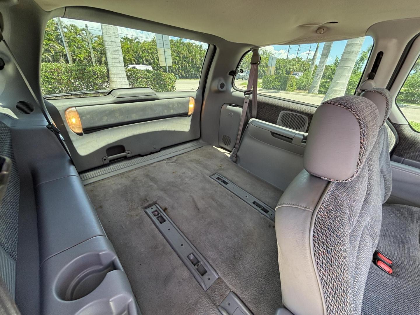 1996 PURPLE Plymouth Grand Voyager SE (2P4GP44R1TR) with an 3.3L V6 OHV 12V engine, located at 11170 Summerlin Square Dr., Fort Myers Beach, FL, 33931, (239) 999-7777, 26.493546, -81.941628 - Photo#16