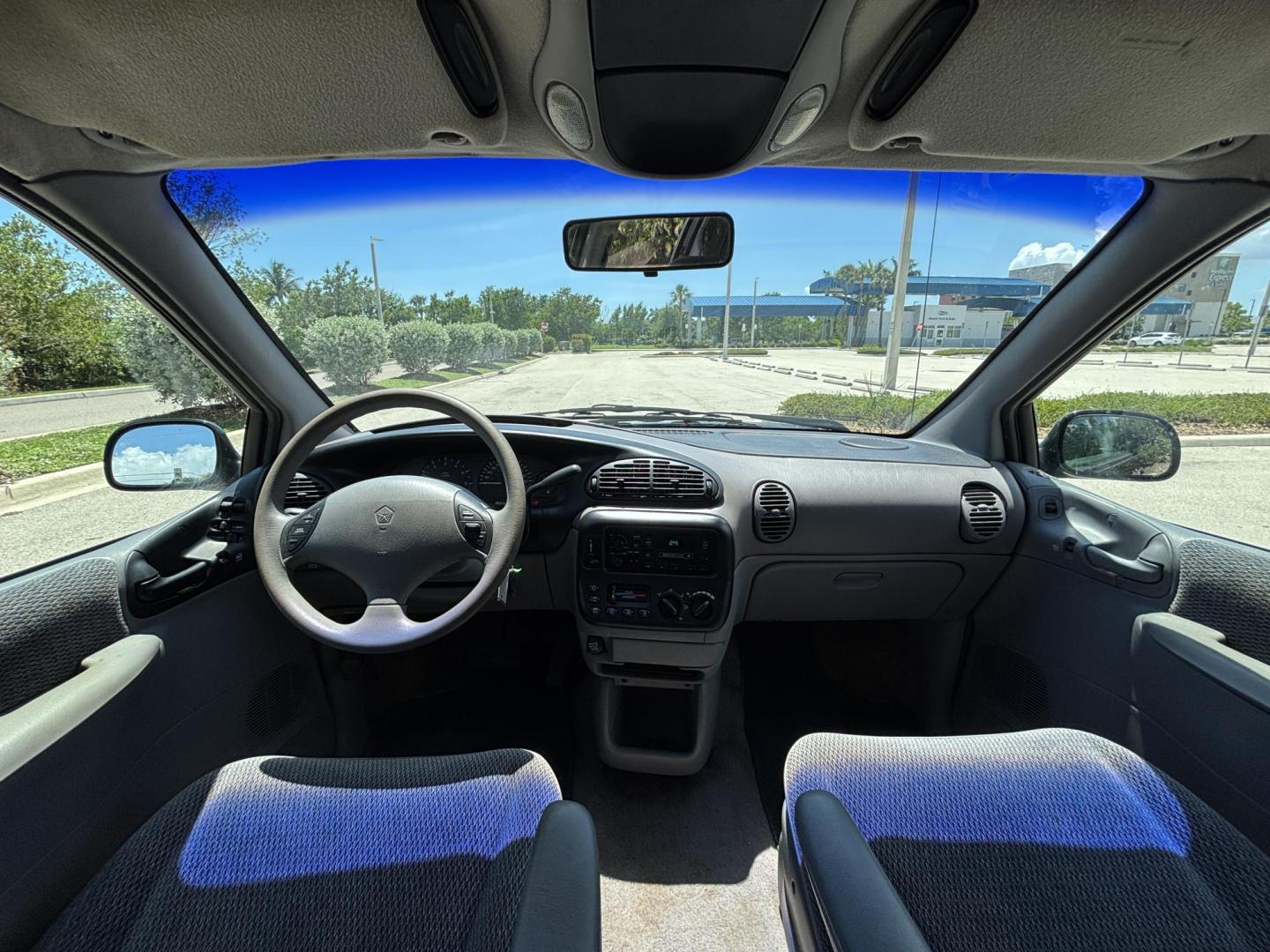1996 PURPLE Plymouth Grand Voyager SE (2P4GP44R1TR) with an 3.3L V6 OHV 12V engine, located at 11170 Summerlin Square Dr., Fort Myers Beach, FL, 33931, (239) 999-7777, 26.493546, -81.941628 - Photo#10