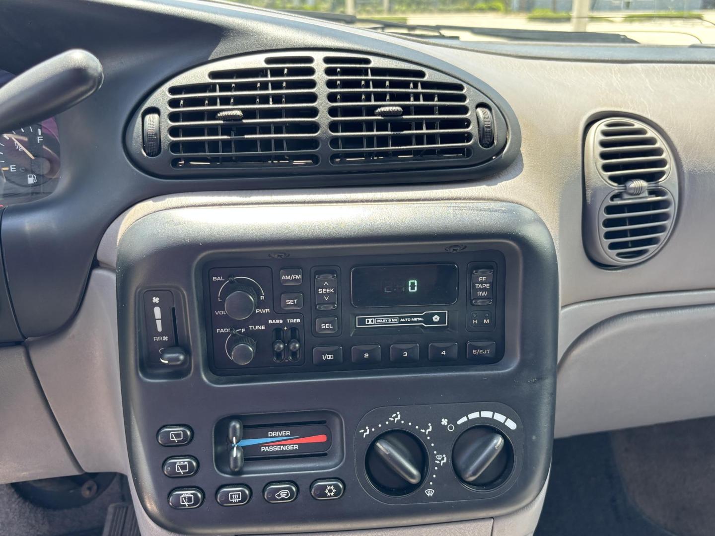 1996 PURPLE Plymouth Grand Voyager SE (2P4GP44R1TR) with an 3.3L V6 OHV 12V engine, located at 11170 Summerlin Square Dr., Fort Myers Beach, FL, 33931, (239) 999-7777, 26.493546, -81.941628 - Photo#19