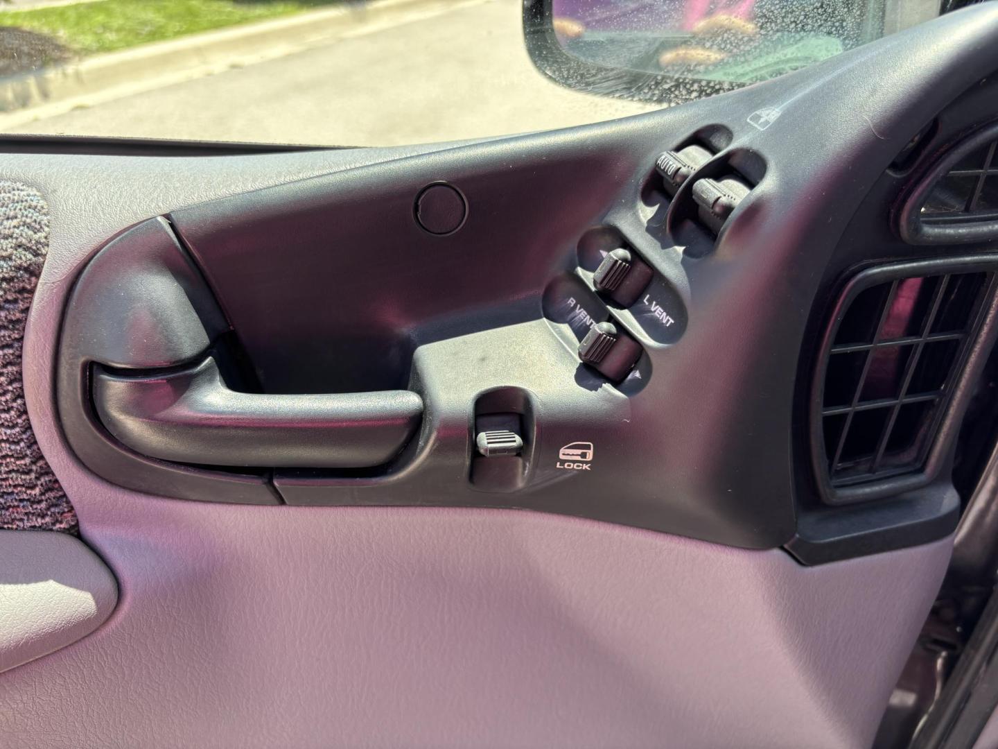 1996 PURPLE Plymouth Grand Voyager SE (2P4GP44R1TR) with an 3.3L V6 OHV 12V engine, located at 11170 Summerlin Square Dr., Fort Myers Beach, FL, 33931, (239) 999-7777, 26.493546, -81.941628 - Photo#25
