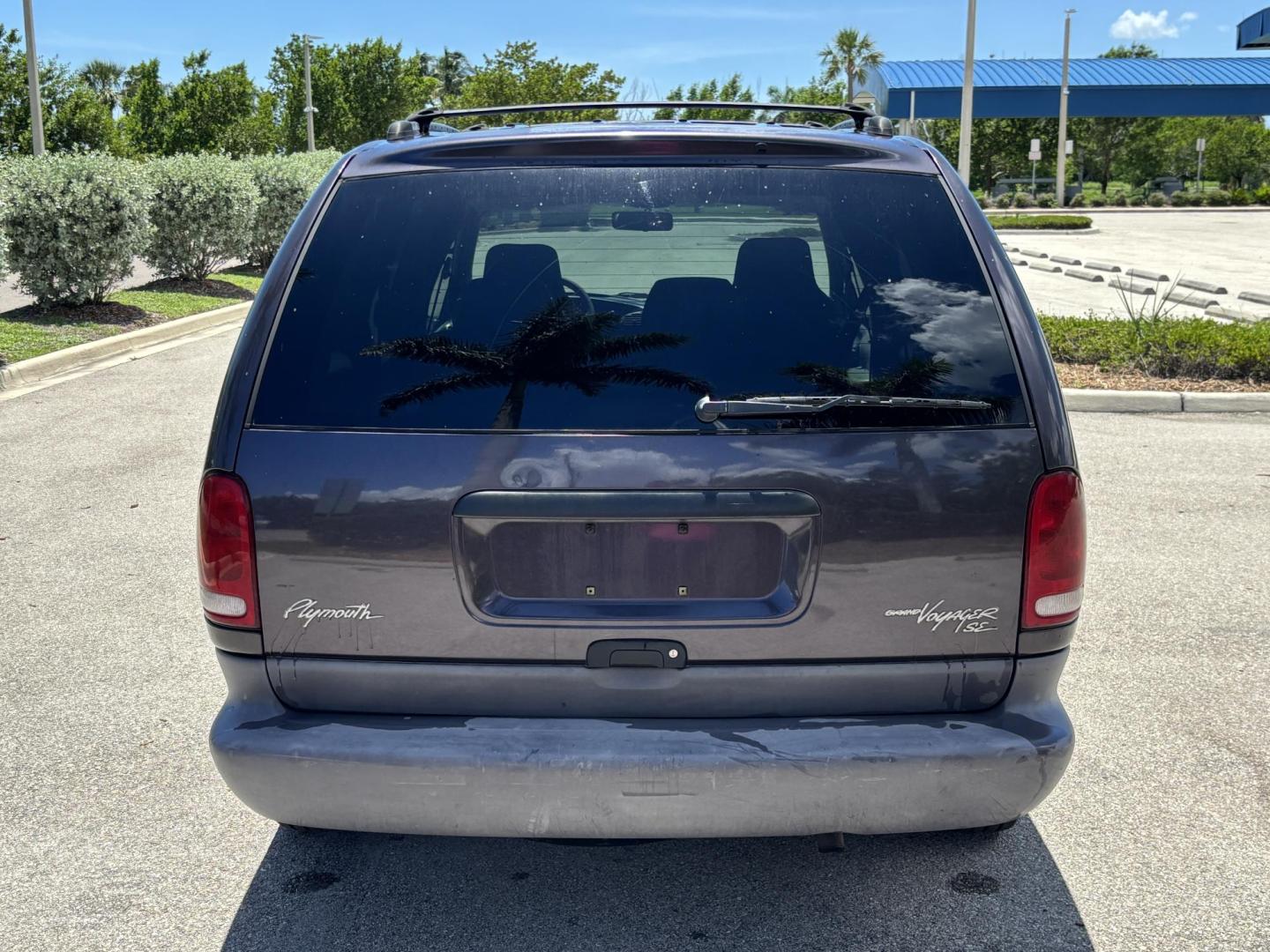 1996 PURPLE Plymouth Grand Voyager SE (2P4GP44R1TR) with an 3.3L V6 OHV 12V engine, located at 11170 Summerlin Square Dr., Fort Myers Beach, FL, 33931, (239) 999-7777, 26.493546, -81.941628 - Photo#5