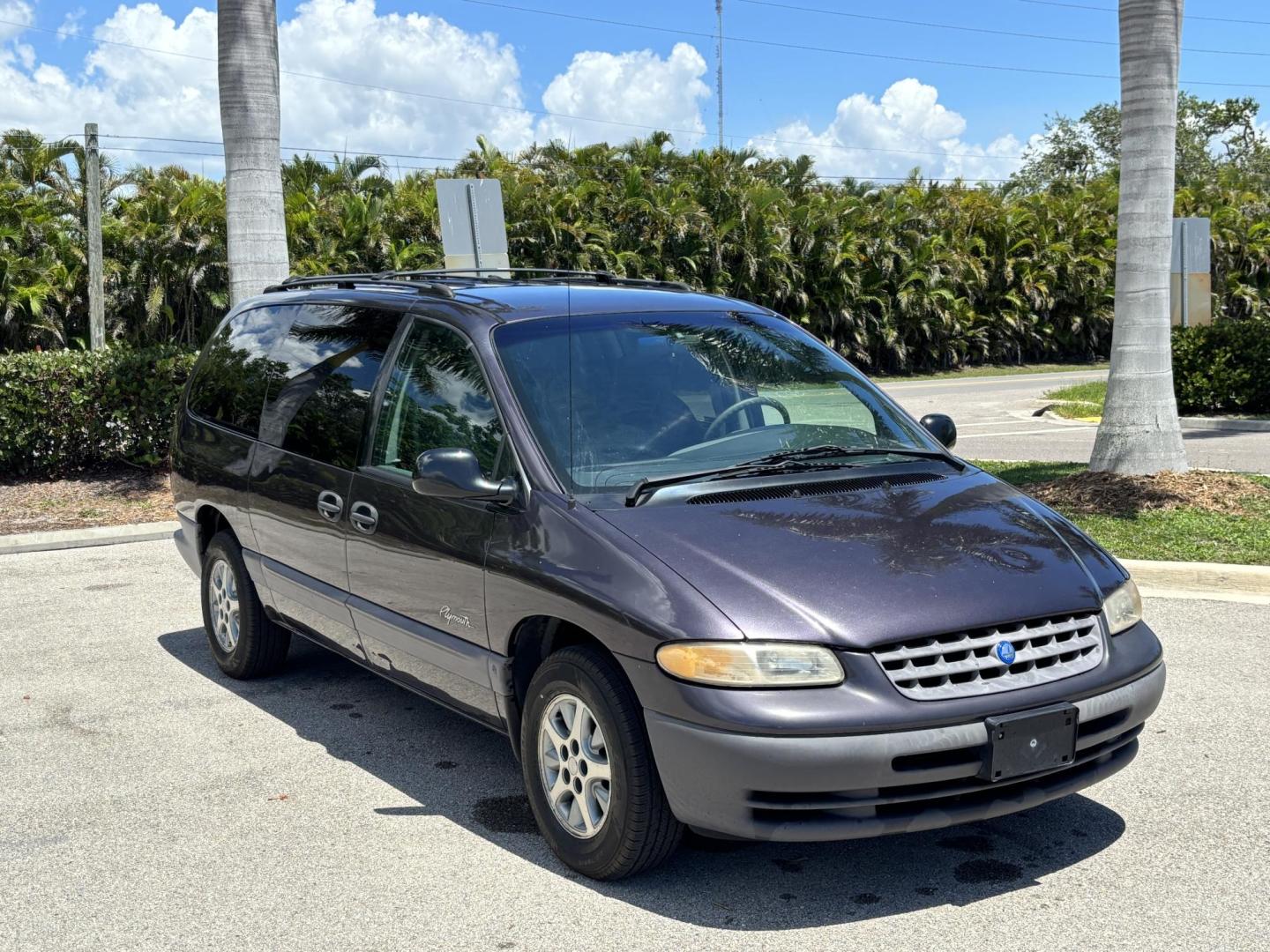 1996 PURPLE Plymouth Grand Voyager SE (2P4GP44R1TR) with an 3.3L V6 OHV 12V engine, located at 11170 Summerlin Square Dr., Fort Myers Beach, FL, 33931, (239) 999-7777, 26.493546, -81.941628 - Photo#2
