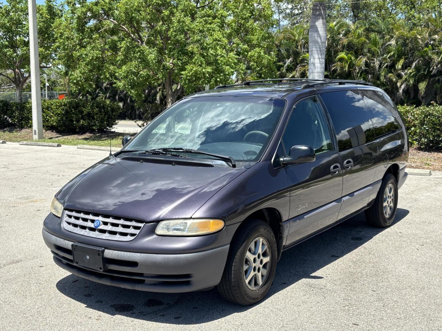 1996 PURPLE Plymouth Grand Voyager SE (2P4GP44R1TR) with an 3.3L V6 OHV 12V engine, located at 11170 Summerlin Square Dr., Fort Myers Beach, FL, 33931, (239) 999-7777, 26.493546, -81.941628 - Photo#0