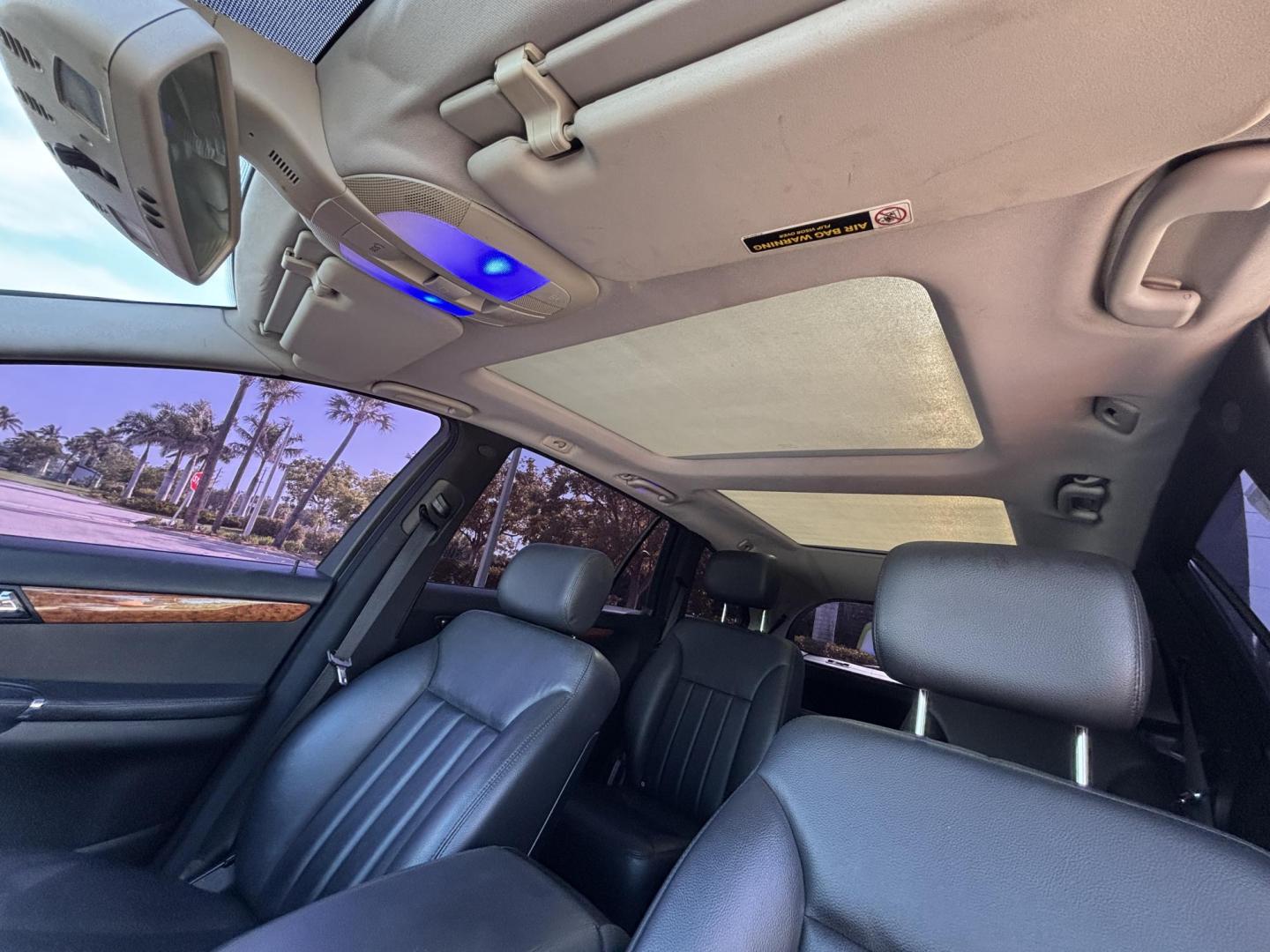 2006 SILVER /BLACK Mercedes-Benz R-Class R350 (4JGCB65E76A) with an 3.5L V6 DOHC 24V engine, 7-Speed Automatic Overdrive transmission, located at 11170 Summerlin Square Dr., Fort Myers Beach, FL, 33931, (239) 999-7777, 26.493546, -81.941628 - As Is - Photo#13