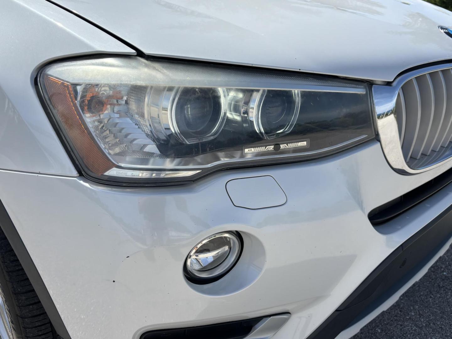 2016 WHITE BMW X3 xDrive28i (5UXWX9C5XG0) with an 2.0L L4 DOHC 16V engine, 8-Speed Automatic transmission, located at 11170 Summerlin Square Dr., Fort Myers Beach, FL, 33931, (239) 999-7777, 26.493546, -81.941628 - Photo#47