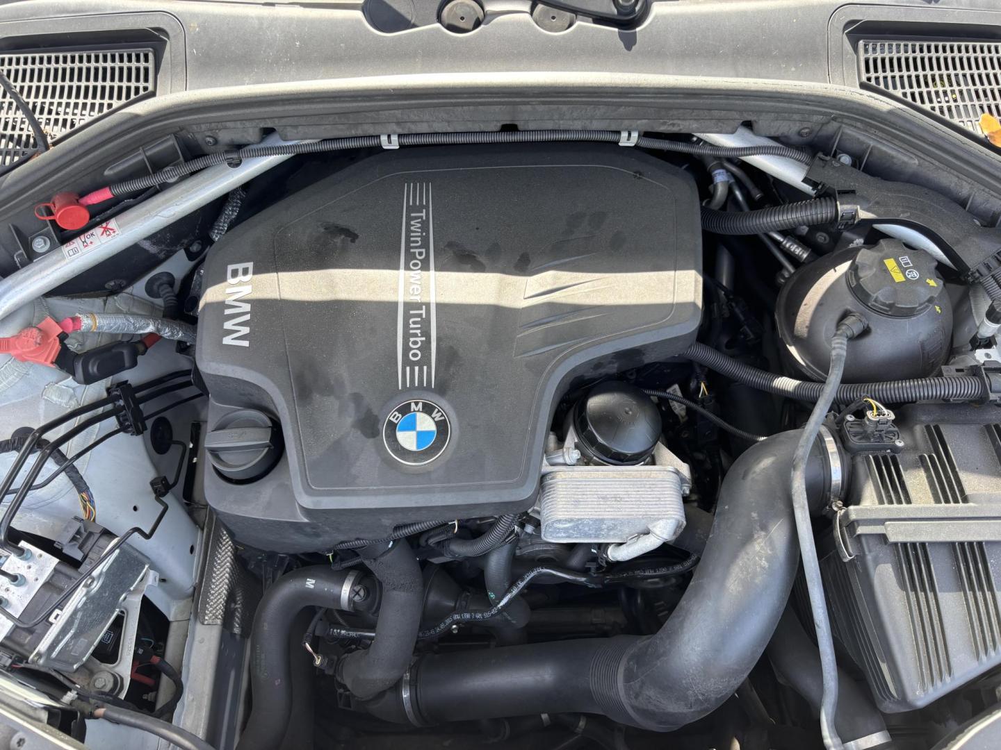 2016 WHITE BMW X3 xDrive28i (5UXWX9C5XG0) with an 2.0L L4 DOHC 16V engine, 8-Speed Automatic transmission, located at 11170 Summerlin Square Dr., Fort Myers Beach, FL, 33931, (239) 999-7777, 26.493546, -81.941628 - Photo#64