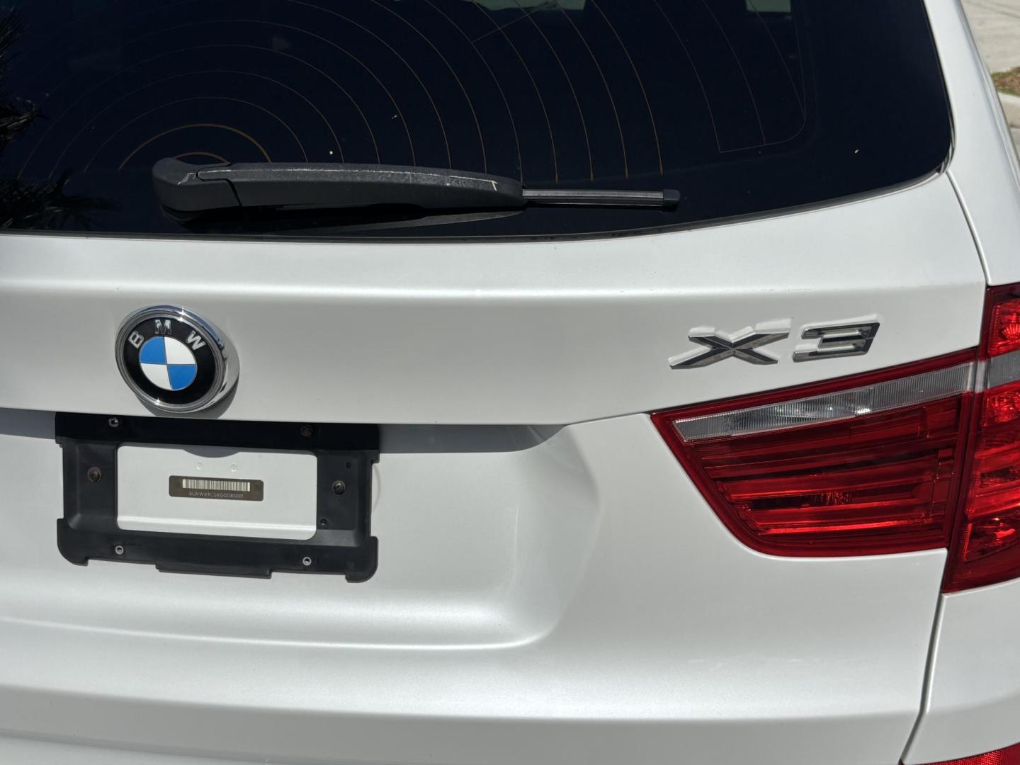2016 WHITE BMW X3 xDrive28i (5UXWX9C5XG0) with an 2.0L L4 DOHC 16V engine, 8-Speed Automatic transmission, located at 11170 Summerlin Square Dr., Fort Myers Beach, FL, 33931, (239) 999-7777, 26.493546, -81.941628 - Photo#60