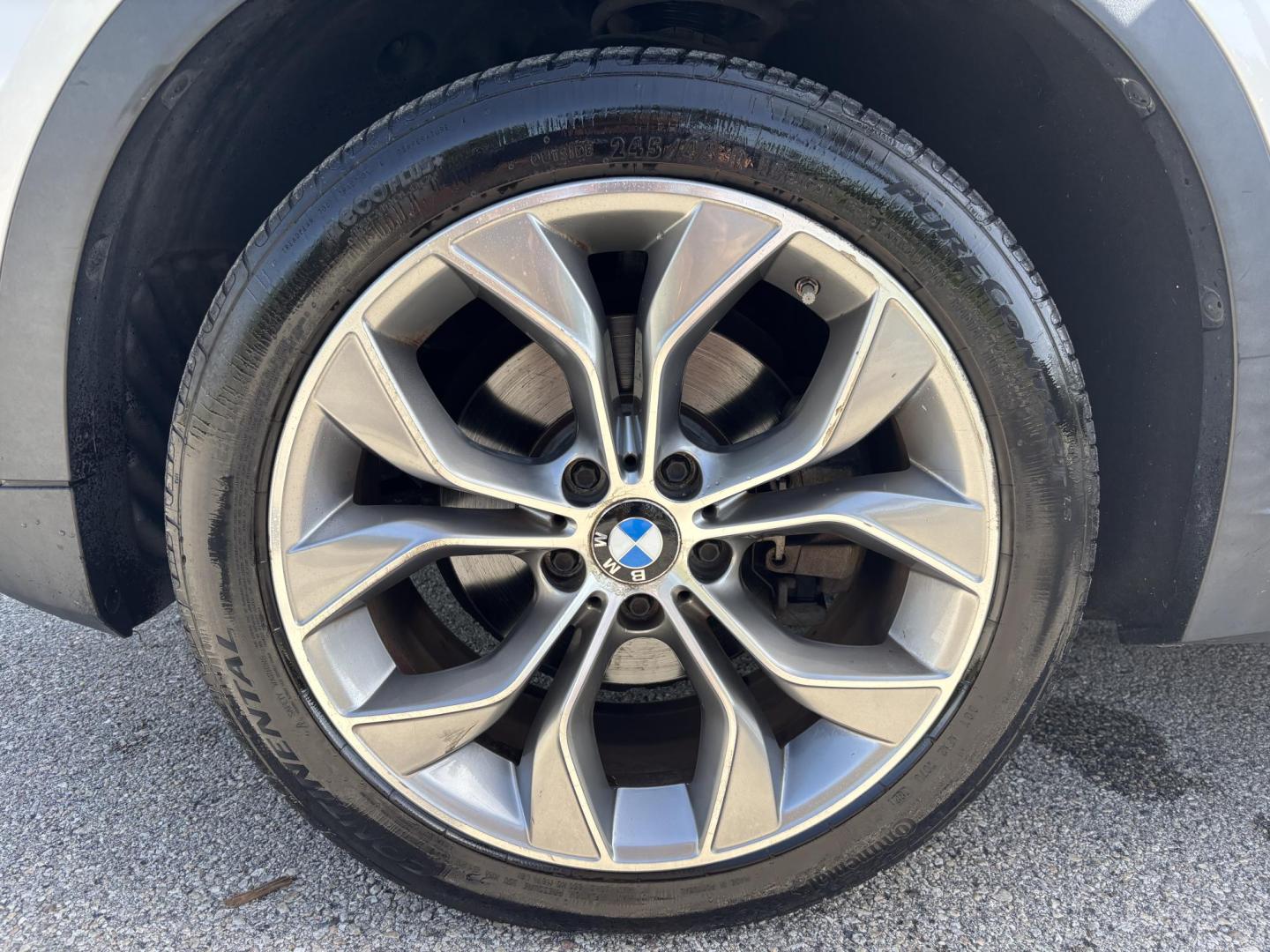 2016 WHITE BMW X3 xDrive28i (5UXWX9C5XG0) with an 2.0L L4 DOHC 16V engine, 8-Speed Automatic transmission, located at 11170 Summerlin Square Dr., Fort Myers Beach, FL, 33931, (239) 999-7777, 26.493546, -81.941628 - Photo#69