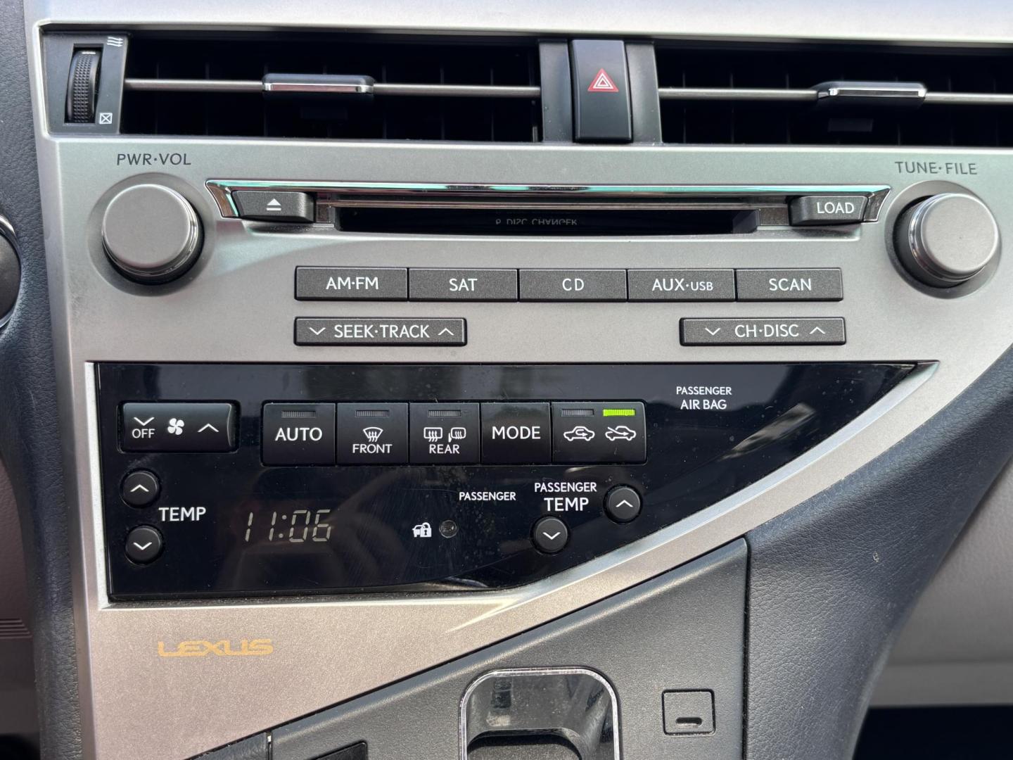 2010 SILVER /OYSTER Lexus RX 350 AWD (2T2BK1BA6AC) with an 3.5L V6 DOHC 24V engine, 5-Speed Automatic transmission, located at 11170 Summerlin Square Dr., Fort Myers Beach, FL, 33931, (239) 999-7777, 26.493546, -81.941628 - Carfax 2 Owner Maintenance inspection completed Drain plug gasket replaced Fluids checked Maintenance reminder reset Oil and filter changed Steering/suspension lubricated Tire condition and pressure checked - Photo#23