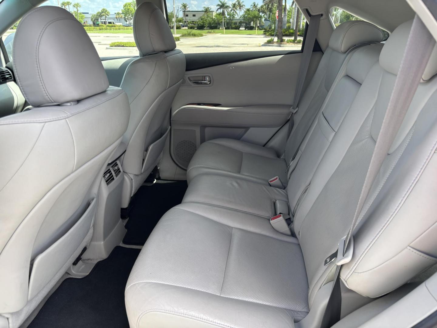 2010 SILVER /OYSTER Lexus RX 350 AWD (2T2BK1BA6AC) with an 3.5L V6 DOHC 24V engine, 5-Speed Automatic transmission, located at 11170 Summerlin Square Dr., Fort Myers Beach, FL, 33931, (239) 999-7777, 26.493546, -81.941628 - Carfax 2 Owner Maintenance inspection completed Drain plug gasket replaced Fluids checked Maintenance reminder reset Oil and filter changed Steering/suspension lubricated Tire condition and pressure checked - Photo#15