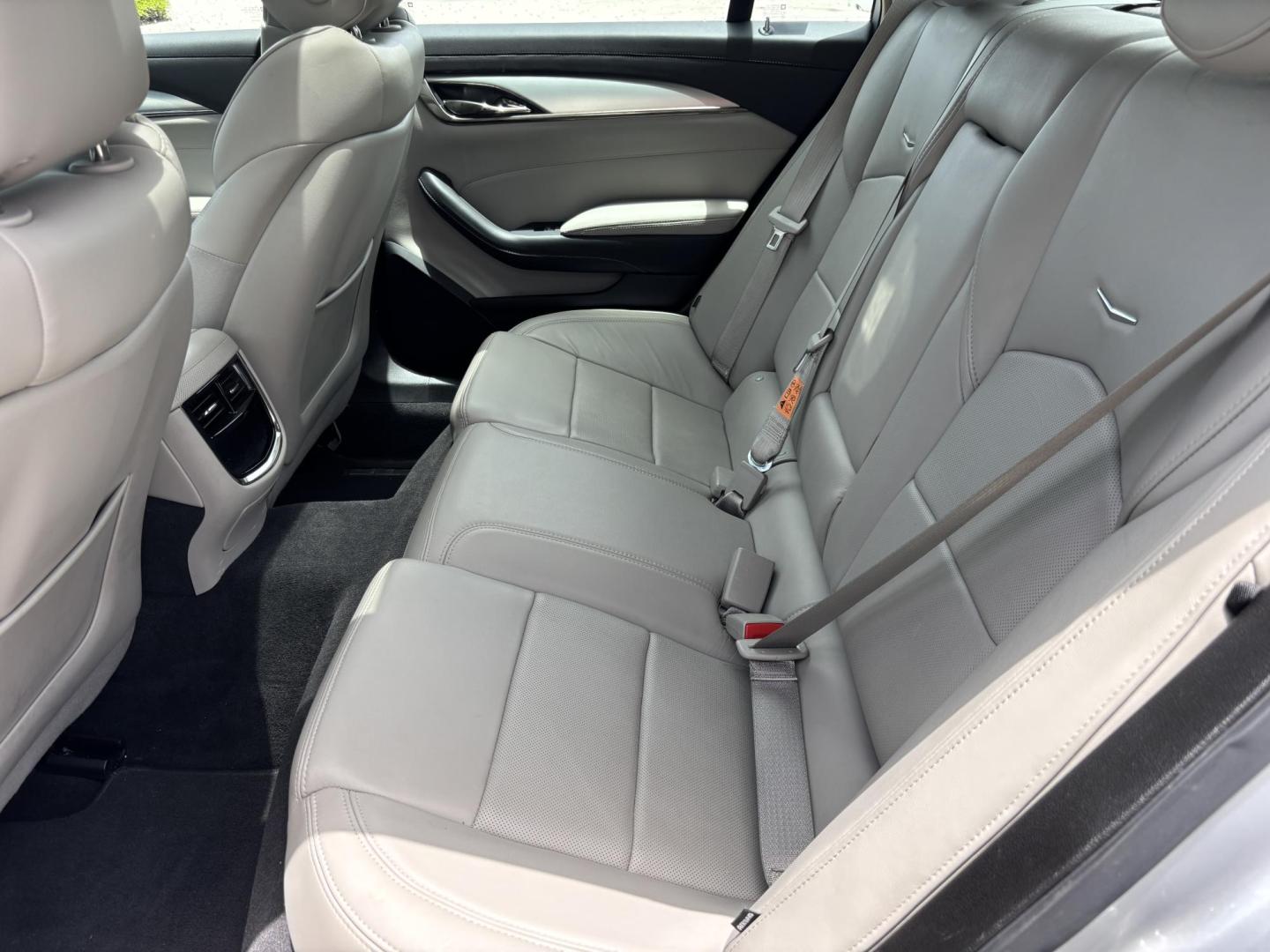 2017 SILVER /SHALE Cadillac CTS 2.0L Turbo Luxury RWD (1G6AR5SX4H0) with an 2.0L L4 DOHC 24V TURBO engine, 6A transmission, located at 11170 Summerlin Square Dr., Fort Myers Beach, FL, 33931, (239) 999-7777, 26.493546, -81.941628 - Carfax 1 Owner No Damage No Accidents Local Florida Owned Vehicle - Photo#20