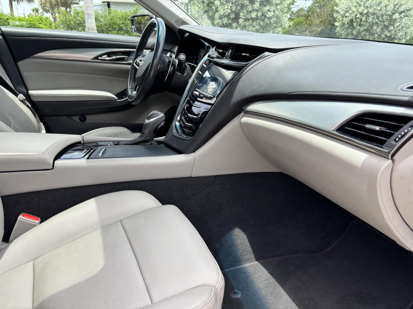 2017 SILVER /SHALE Cadillac CTS 2.0L Turbo Luxury RWD (1G6AR5SX4H0) with an 2.0L L4 DOHC 24V TURBO engine, 6A transmission, located at 11170 Summerlin Square Dr., Fort Myers Beach, FL, 33931, (239) 999-7777, 26.493546, -81.941628 - Carfax 1 Owner No Damage No Accidents Local Florida Owned Vehicle - Photo#16