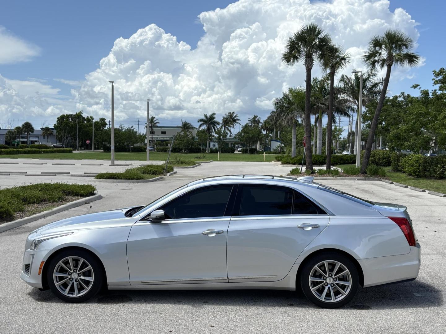 2017 SILVER /SHALE Cadillac CTS 2.0L Turbo Luxury RWD (1G6AR5SX4H0) with an 2.0L L4 DOHC 24V TURBO engine, 6A transmission, located at 11170 Summerlin Square Dr., Fort Myers Beach, FL, 33931, (239) 999-7777, 26.493546, -81.941628 - Carfax 1 Owner No Damage No Accidents Local Florida Owned Vehicle - Photo#7