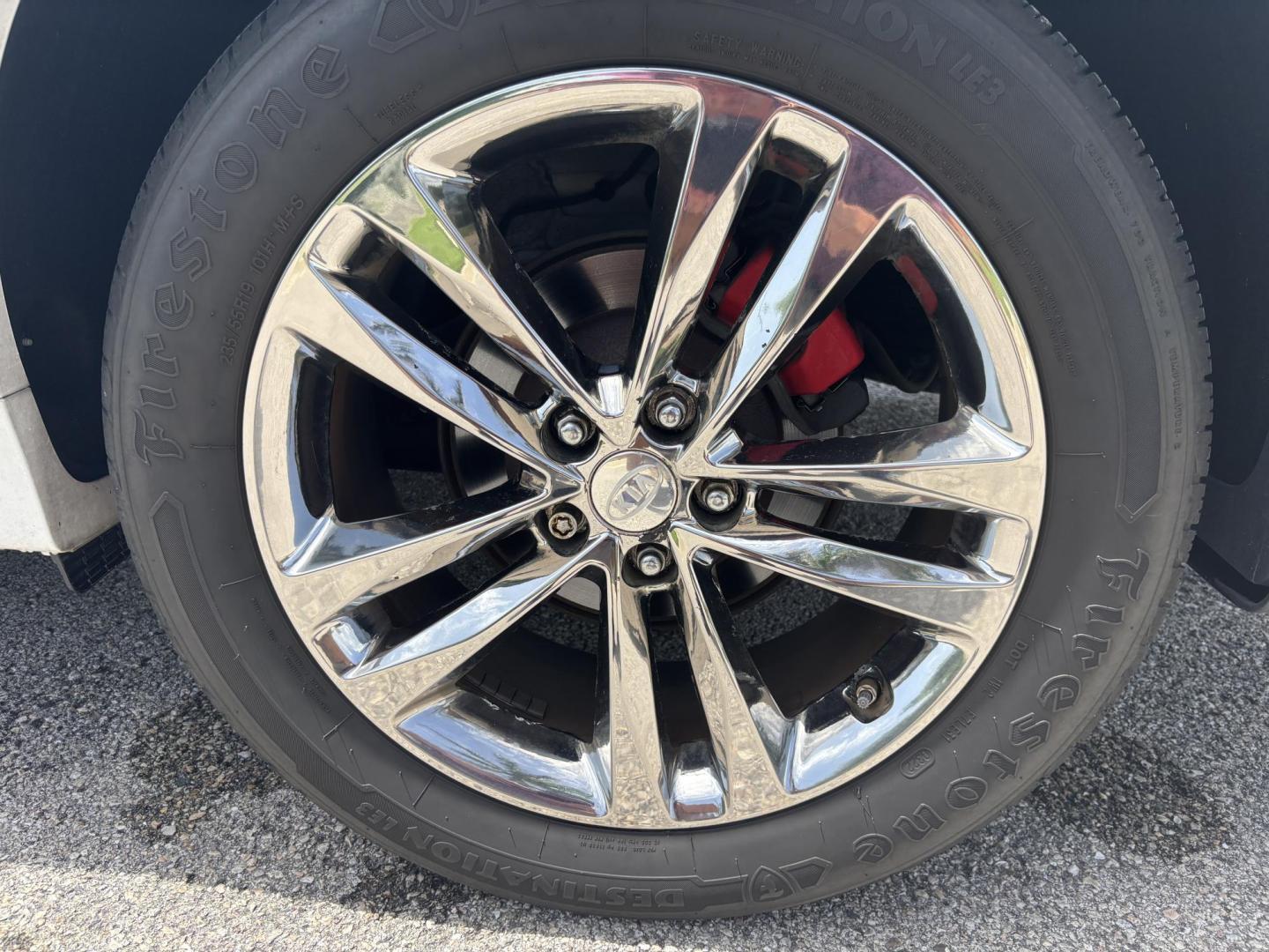 2014 WHITE /BLACK Kia Sorento SX V6 FWD (5XYKW4A72EG) with an 3.3L V6 DOHC 24V engine, 6-Speed Automatic transmission, located at 11170 Summerlin Square Dr., Fort Myers Beach, FL, 33931, (239) 999-7777, 26.493546, -81.941628 - Photo#49