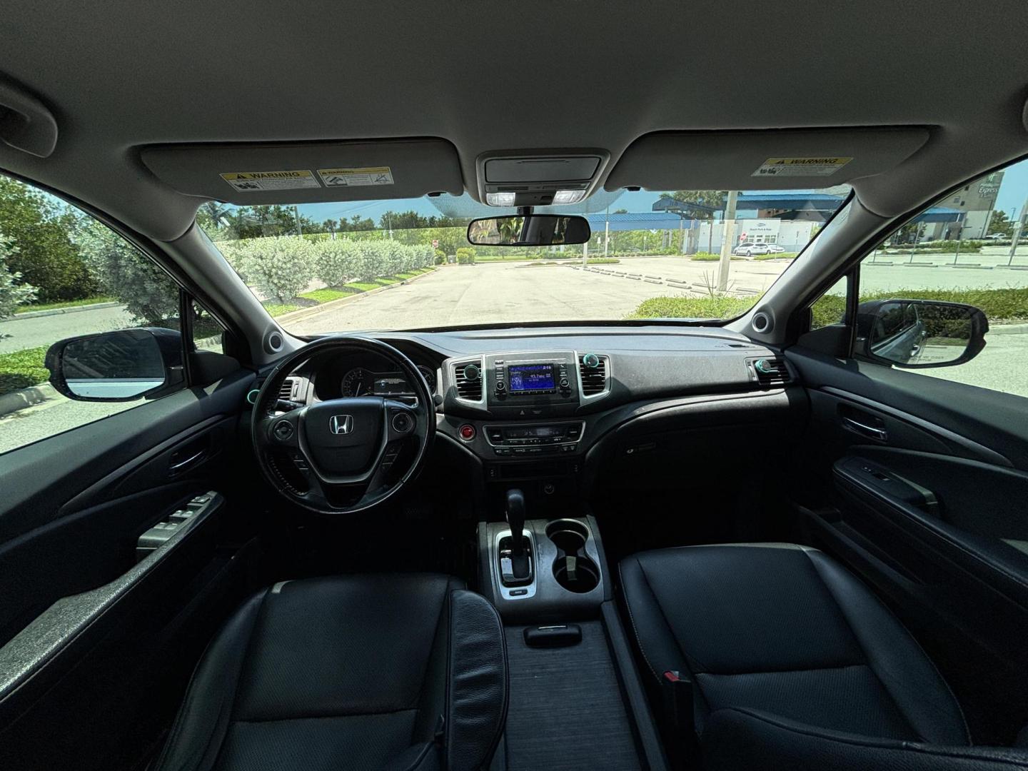 2018 GRAY /BLACK Honda Ridgeline RTL (5FPYK2F58JB) with an 3.5L V6 SOHC 24V engine, 6A transmission, located at 11170 Summerlin Square Dr., Fort Myers Beach, FL, 33931, (239) 999-7777, 26.493546, -81.941628 - Photo#8