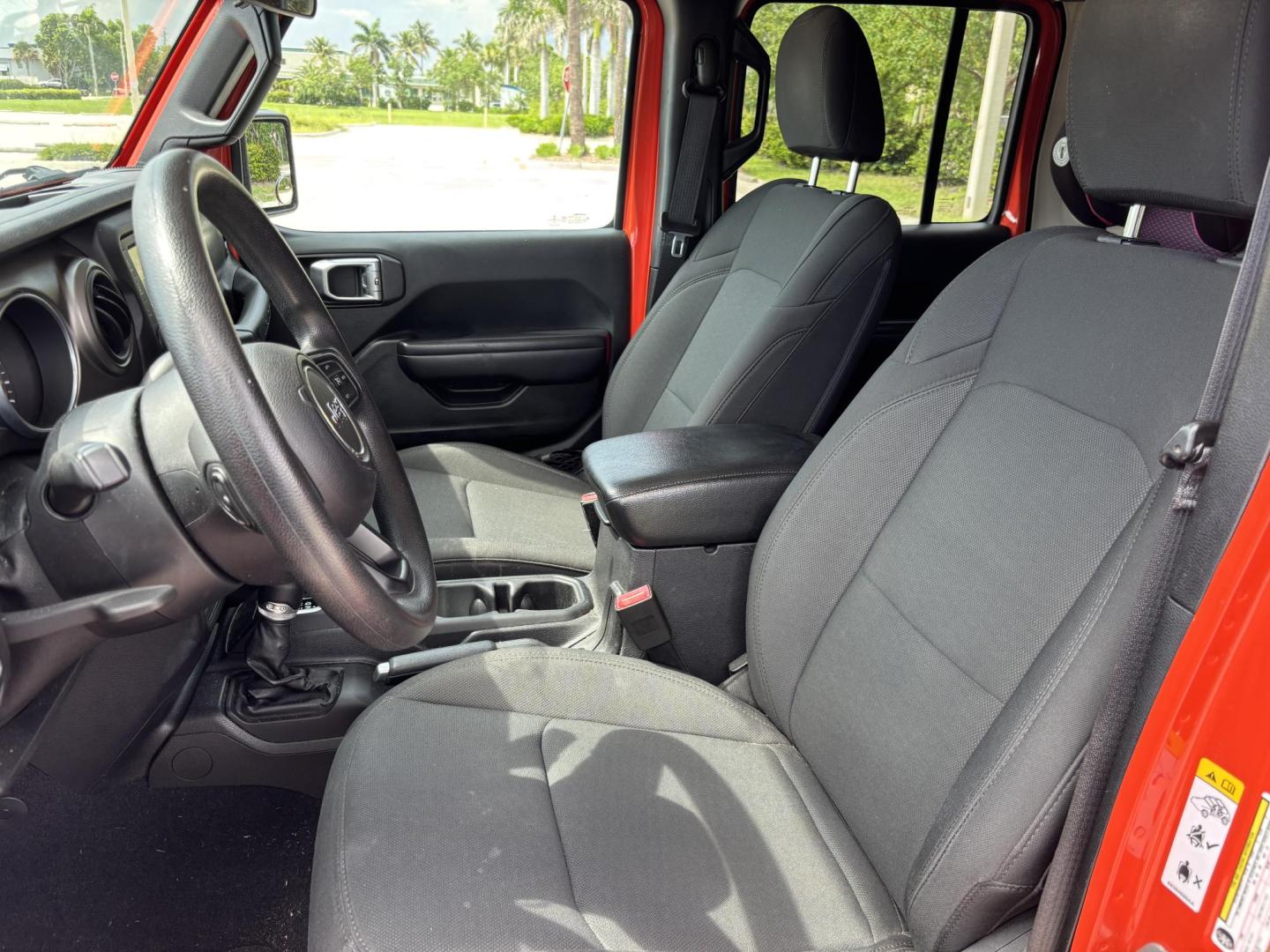 2018 ORANGE Jeep Wrangler Unlimited Sport (1C4HJXDN1JW) with an 2.0L L4 DOHC 16V TURBO engine, 6A transmission, located at 11170 Summerlin Square Dr., Fort Myers Beach, FL, 33931, (239) 999-7777, 26.493546, -81.941628 - Photo#9