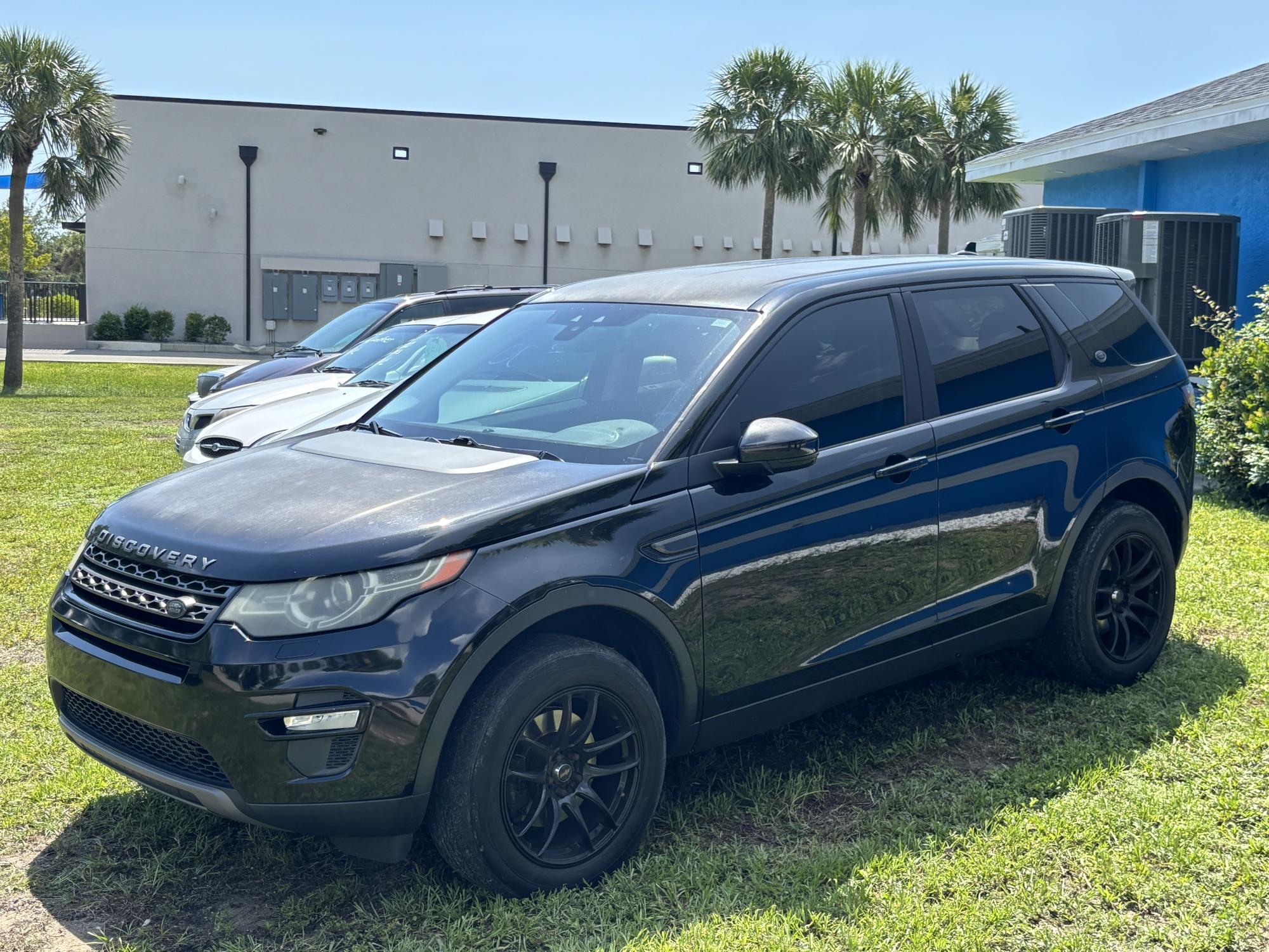 photo of 2016 Land Rover Discovery Sport SE