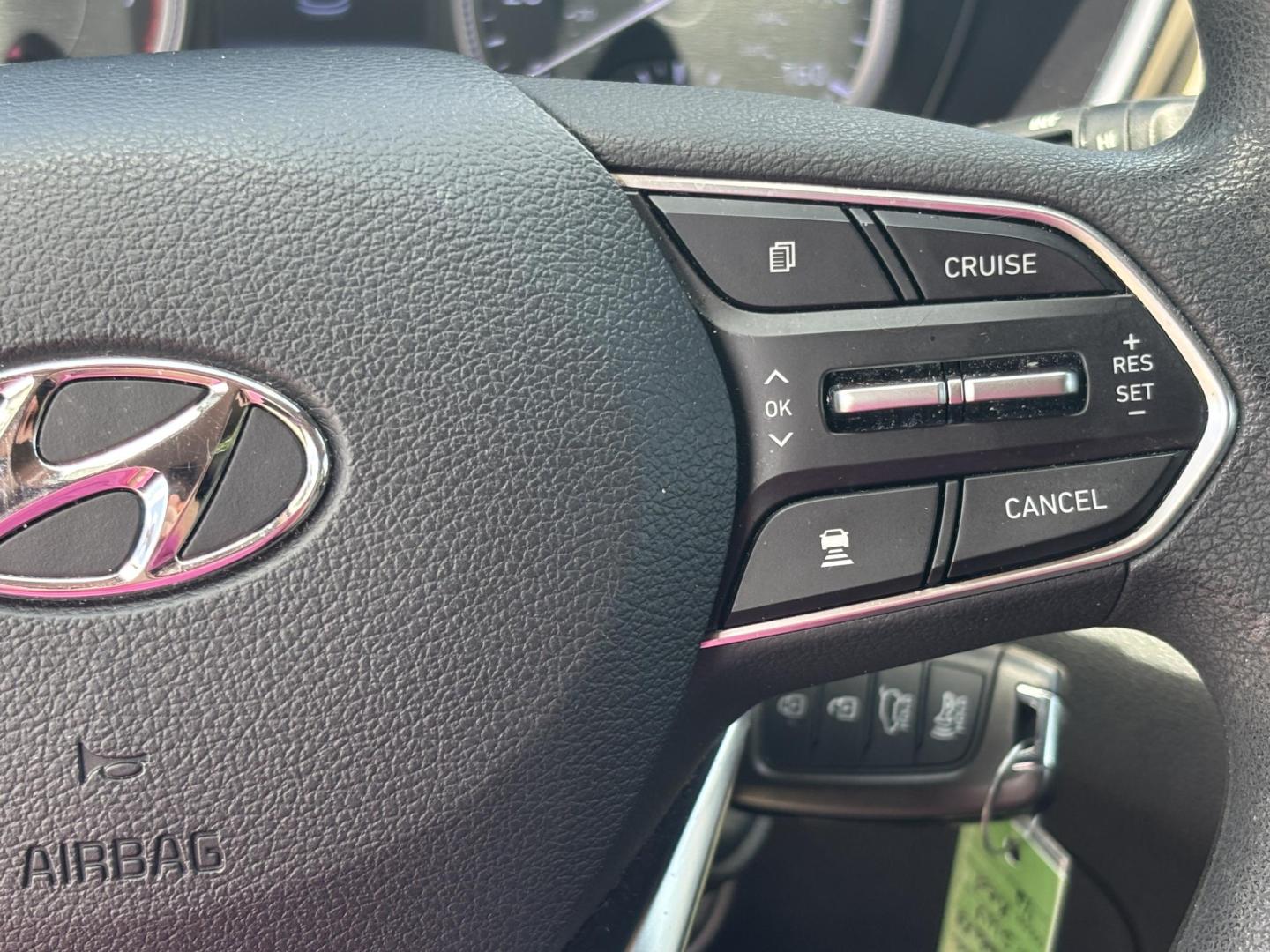 2019 RED Hyundai Santa Fe SE 2.4 (5NMS23AD9KH) with an 2.4L L4 DOHC 16V engine, 8A transmission, located at 11170 Summerlin Square Dr., Fort Myers Beach, FL, 33931, (239) 999-7777, 26.493546, -81.941628 - Photo#21