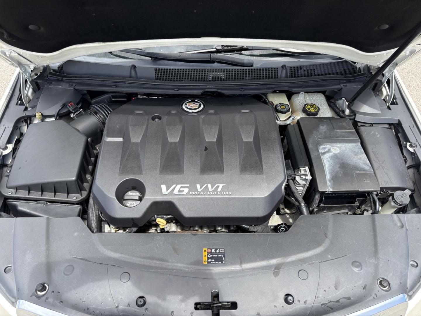 2014 WHITE /TAN Cadillac XTS Premium FWD (2G61P5S37E9) with an 3.6L V6 DOHC 24V engine, 6-Speed Automatic transmission, located at 11170 Summerlin Square Dr., Fort Myers Beach, FL, 33931, (239) 999-7777, 26.493546, -81.941628 - Carfax No Accident No Damage - Photo#47