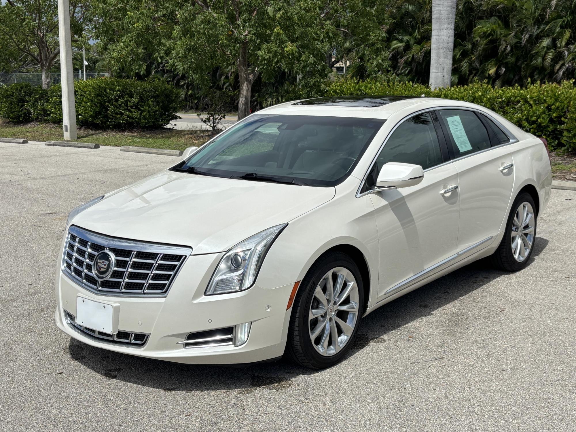 photo of 2014 Cadillac XTS Premium FWD