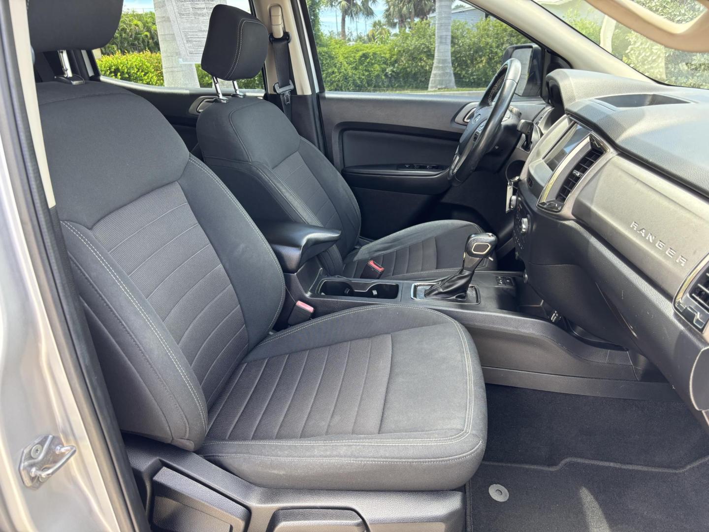 2019 SILVER /CHARCOAL Ford Ranger XLT SuperCrew 2WD (1FTER4EH0KL) with an 2.3L L4 DOHC 16V engine, 10A transmission, located at 11170 Summerlin Square Dr., Fort Myers Beach, FL, 33931, (239) 999-7777, 26.493546, -81.941628 - Carfax 1 Owner - Photo#12