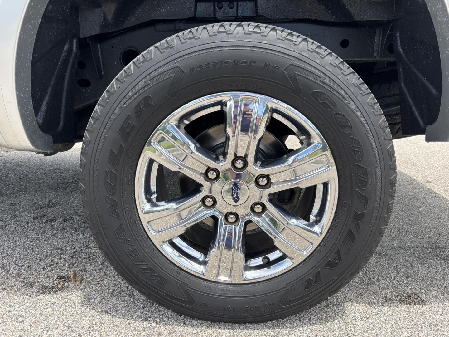 2019 SILVER /CHARCOAL Ford Ranger XLT SuperCrew 2WD (1FTER4EH0KL) with an 2.3L L4 DOHC 16V engine, 10A transmission, located at 11170 Summerlin Square Dr., Fort Myers Beach, FL, 33931, (239) 999-7777, 26.493546, -81.941628 - Carfax 1 Owner - Photo#41